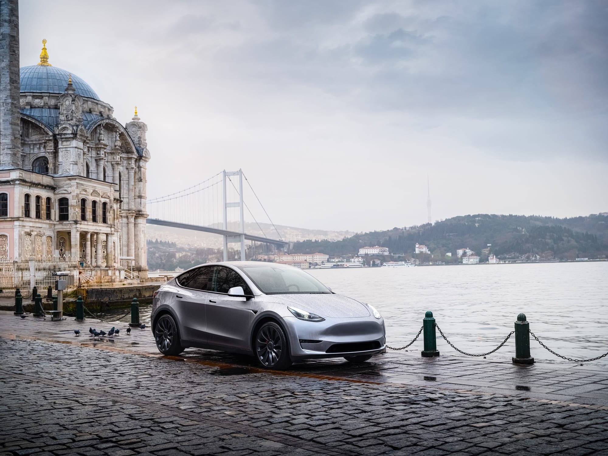Tesla's Latest App Update Merges with Apple's Shortcuts
