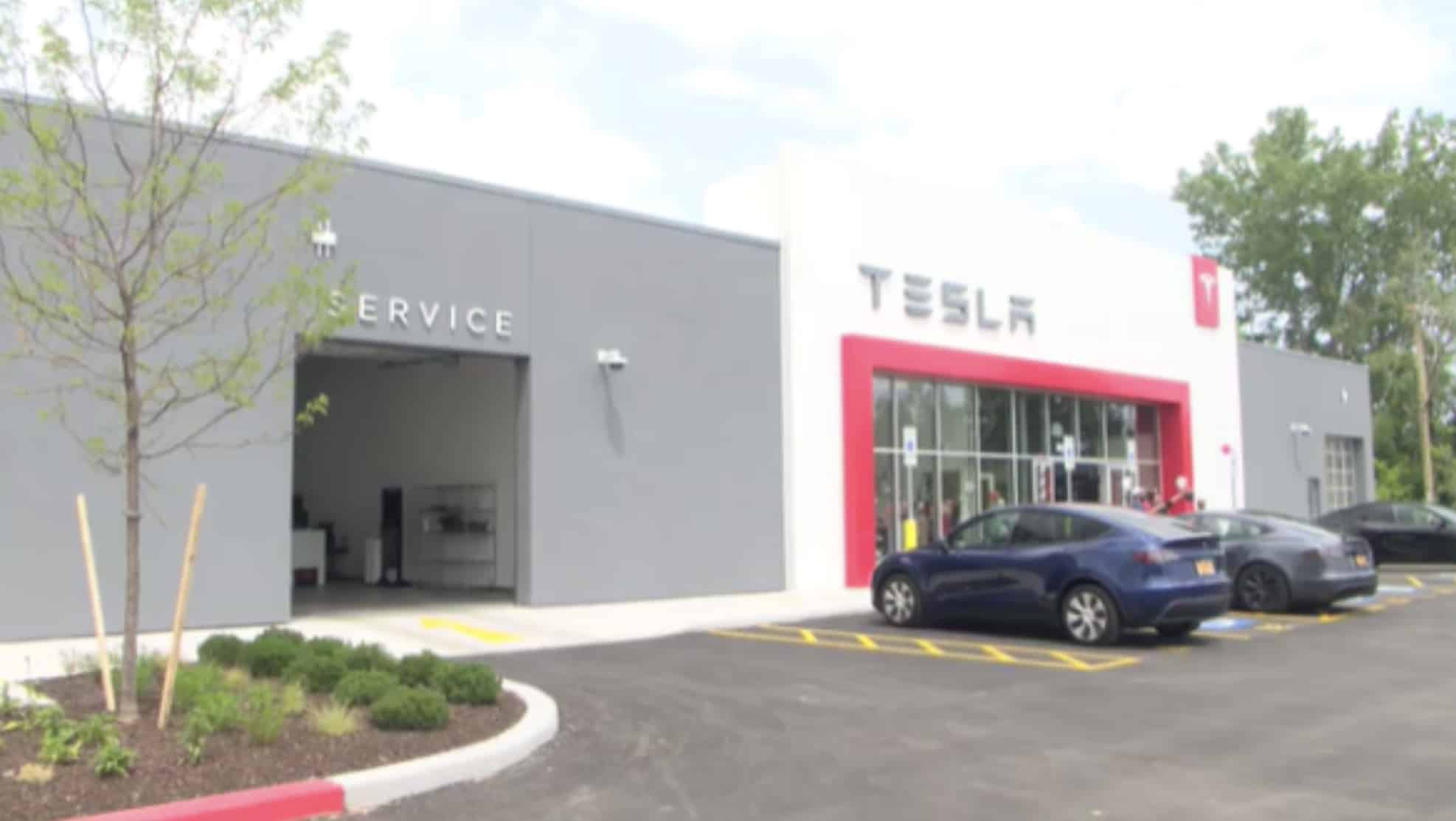 Tesla Makes a Splash with New Henrietta Gallery and Service Center