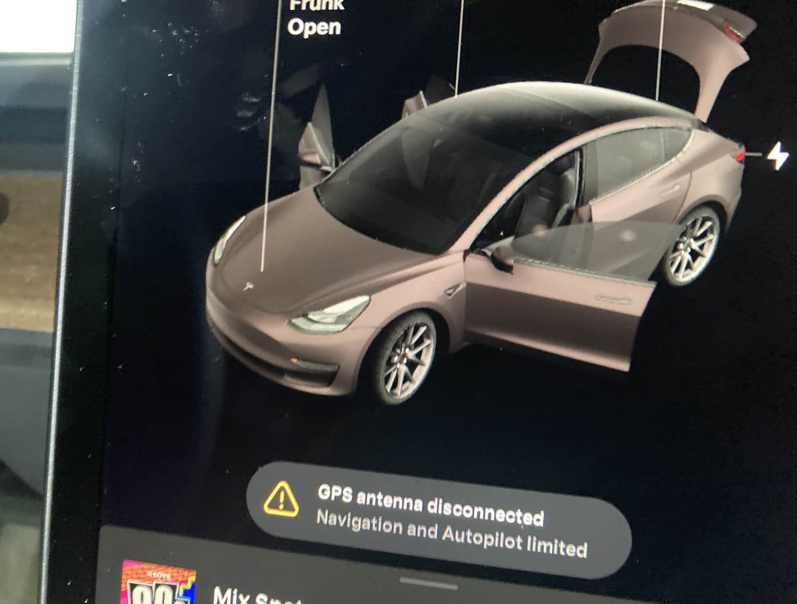 Tesla's Rising Challenge: The Ingenious Tactics of Car Thieves