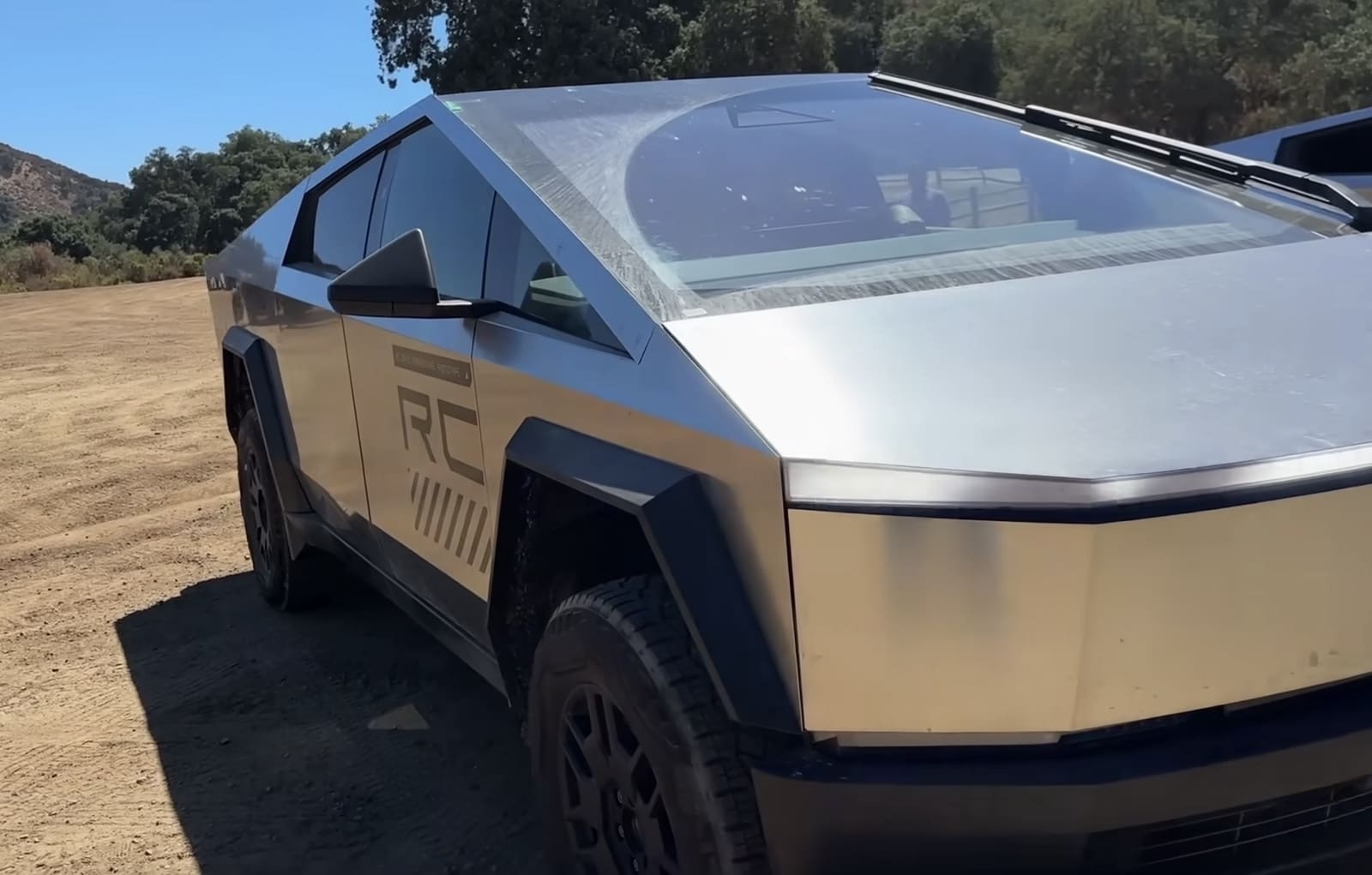 Tesla Cybertruck: Prototype Puzzles and Enthusiastic Insights