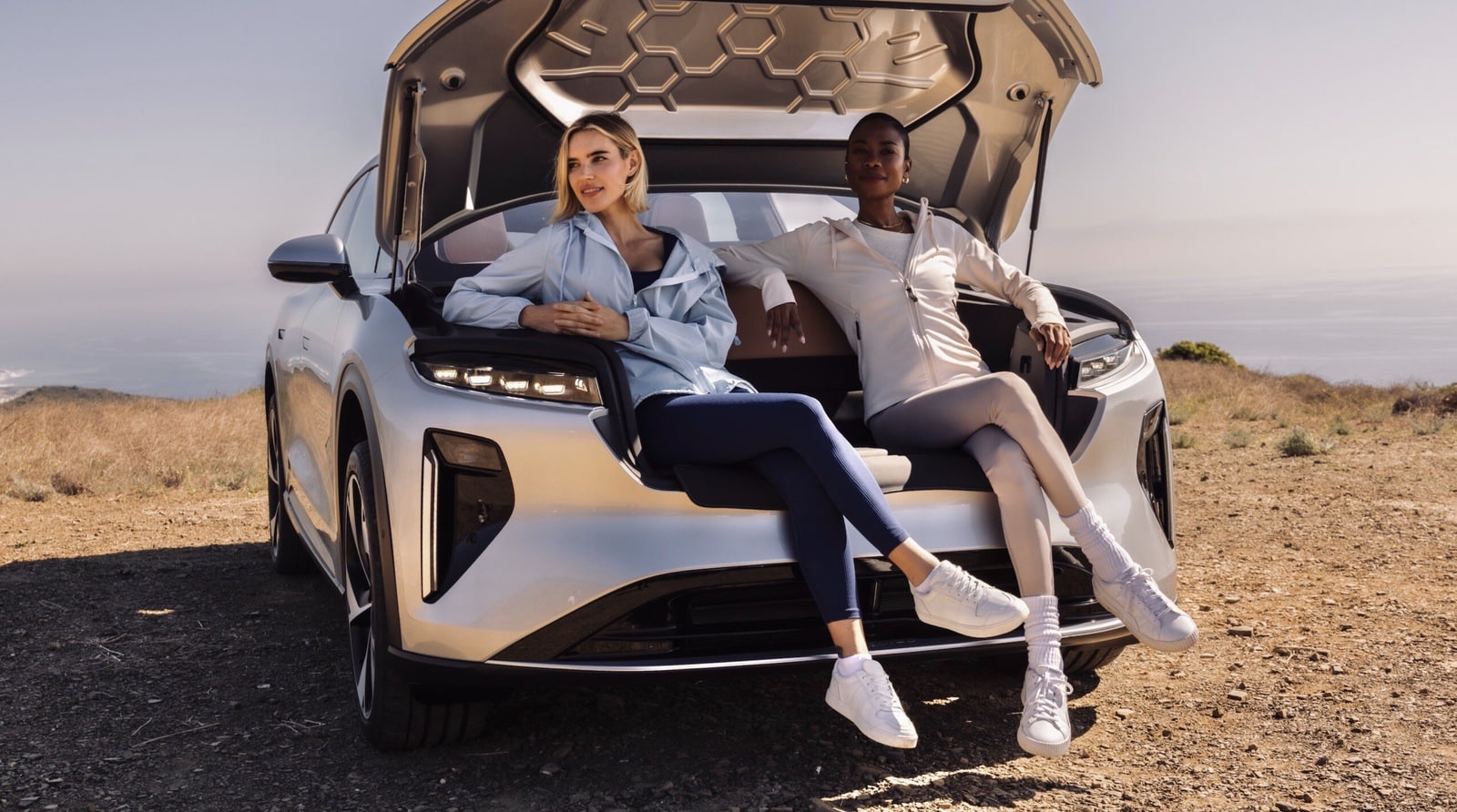 Lucid Gravity: Revolutionizing the EV Space with Unmatched Range and Style