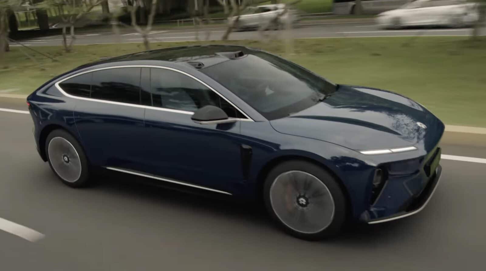 Nio's New Luxury Powerhouse: The ET9 Executive Sedan Unveiled