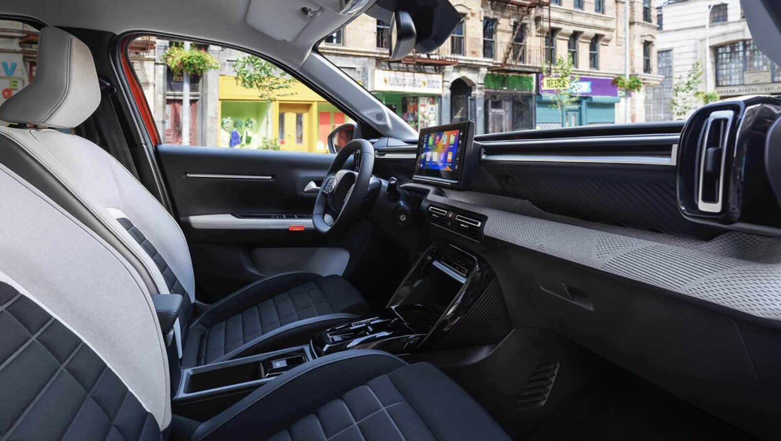 Global Electric Car Sales: Steady Growth Amidst Market Shifts. Citroen ec3