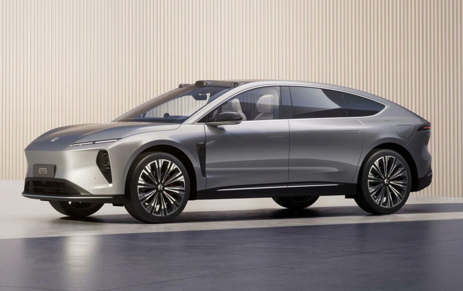 Nio Challenges German Luxury Dominance with Ultra-Premium ET9 Sedan