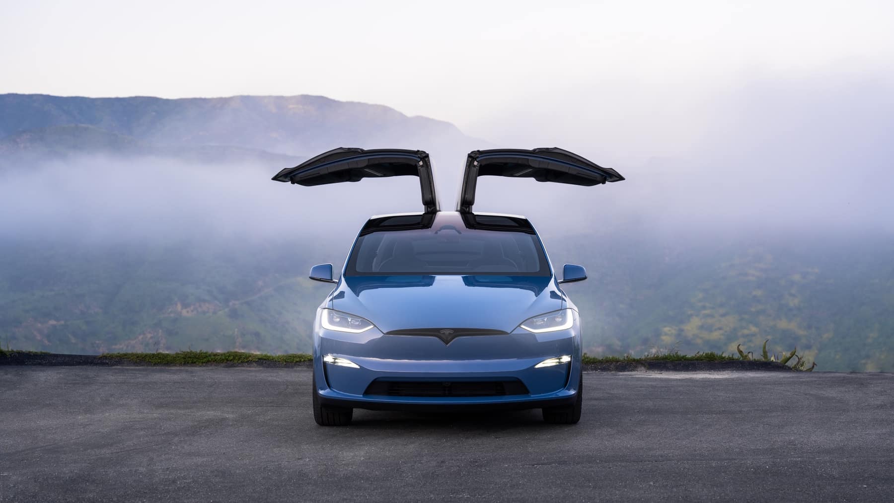 'Big Short' Investor Michael Burry Calls Tesla Stock 'Ridiculously Overvalued'