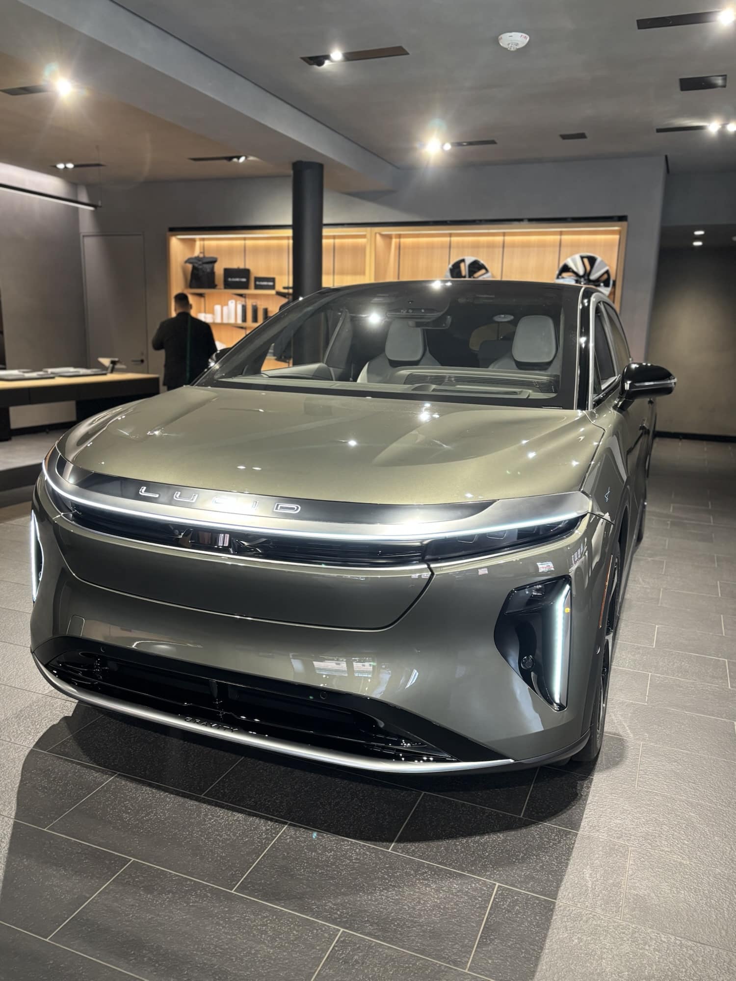 Lucid Pushes for EV Tax Credit Extension to Boost Small Brands Through 2026