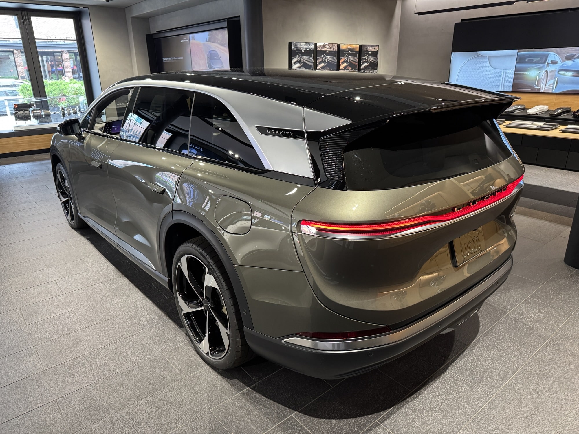 Lucid Pushes for EV Tax Credit Extension to Boost Small Brands Through 2026