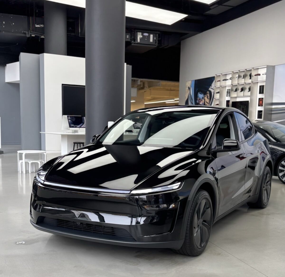 Tesla Faces Major Lawsuit Over Full Self-Driving Promises—Are EV Buyers Misled?