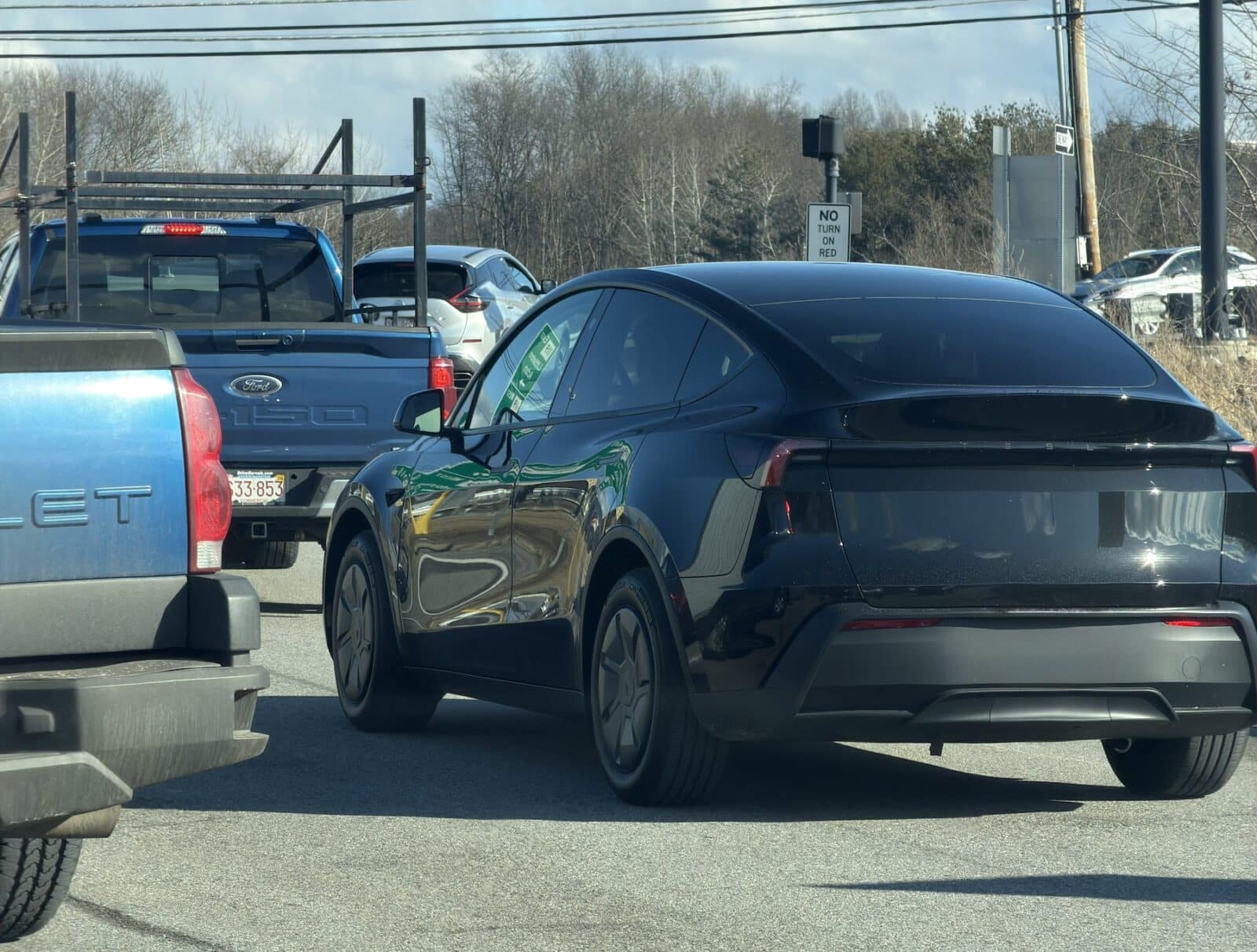 First Tesla Model Y Standard Spotted in the Wild: Here's What Budget Buyers Are Actually Getting